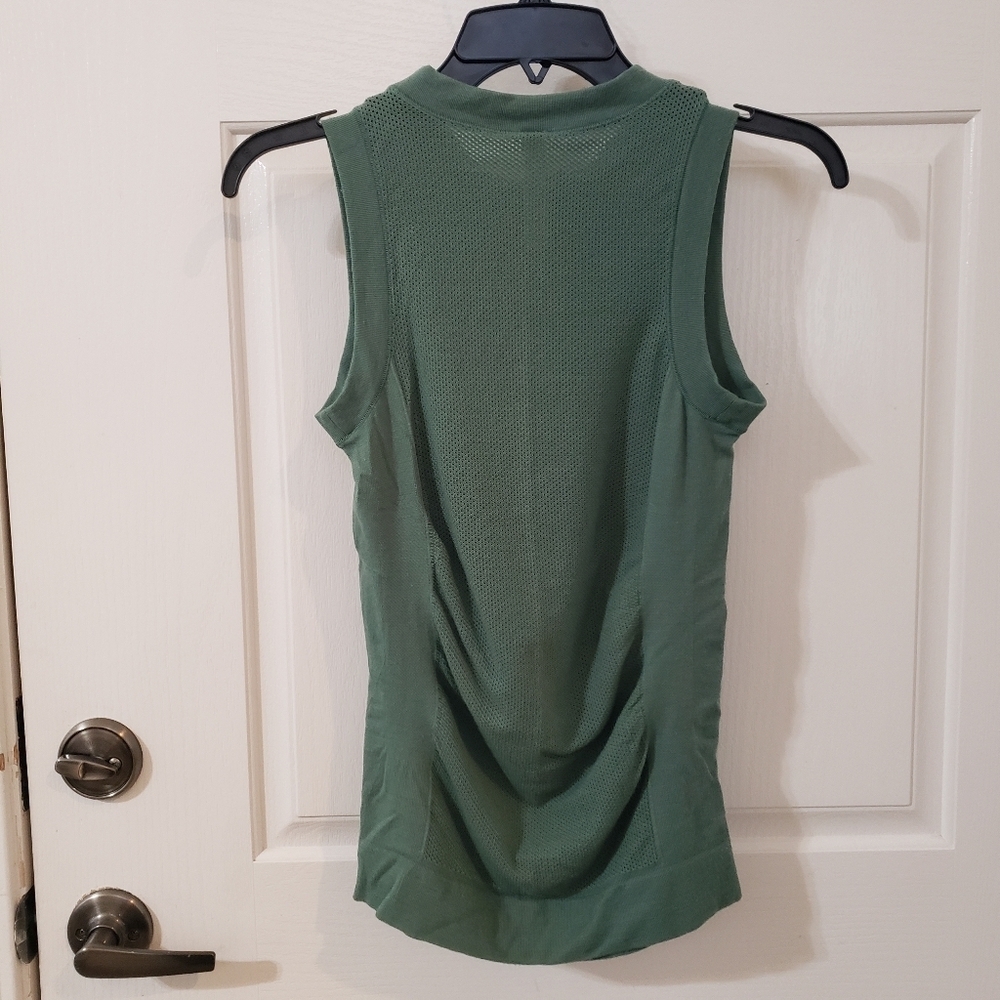 Athleta Green Ruched Sleeveless Tank Top Size XS - Picture 2 of 5